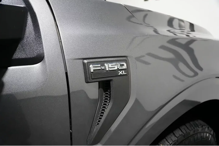 $25722 : 2023 F-150 image 10