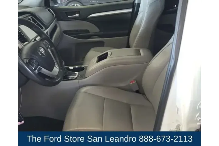 $27950 : Toyota Highlander 2019 AWD S image 9