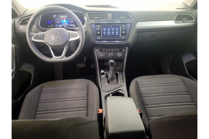 $21998 : Volkswagen Tiguan 2023 S 4dr image 9