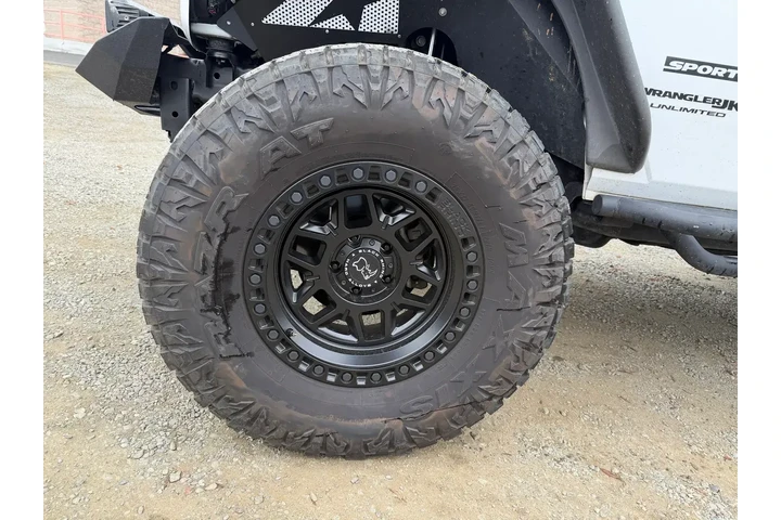 $24500 : Jeep Wrangler JK Unlimited 2 image 9