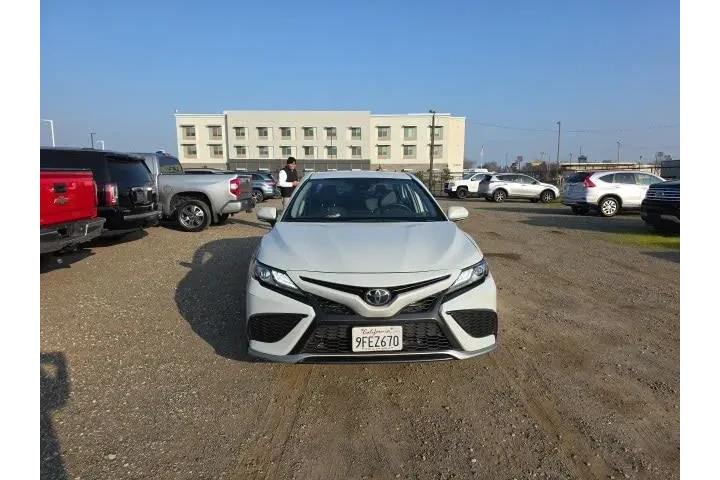 $27400 : Toyota Camry 2023 XSE 4dr Se image 2