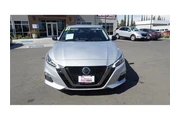 $15984 : 2021 Altima 2.5 SR thumbnail