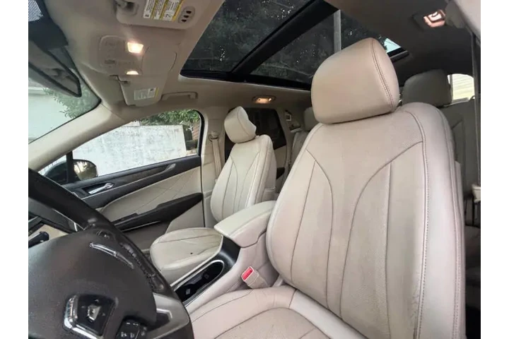 $7999 : 2017 MKC Reserve image 6