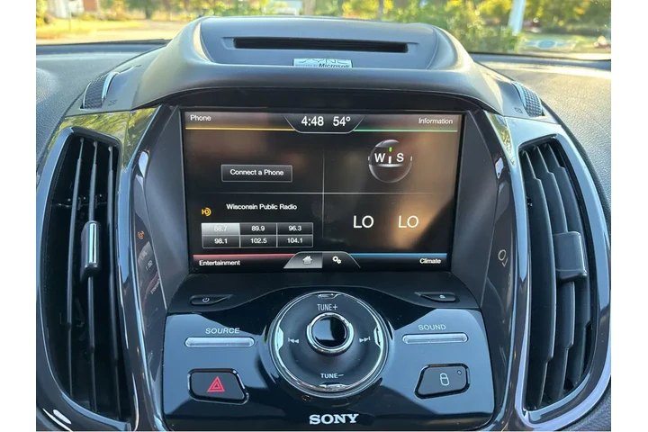$12000 : 2015 Escape Titanium image 5