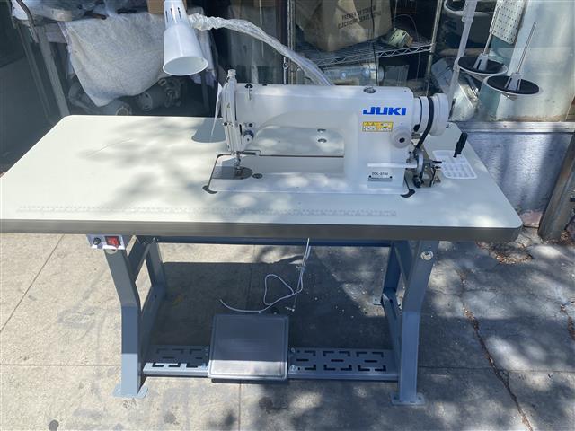 Arias Sewing Machines image 5