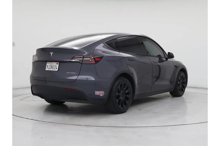 $30998 : Tesla Model Y 2023 AWD Long image 8