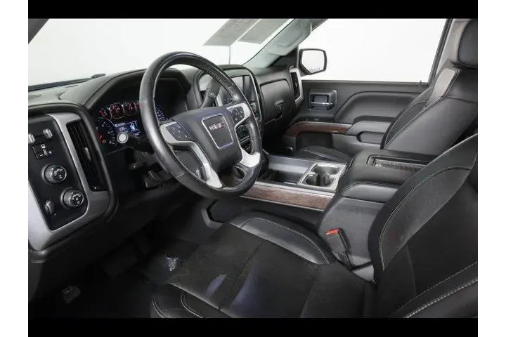 $32875 : GMC Sierra 1500 2018 4x4 SLT image 9