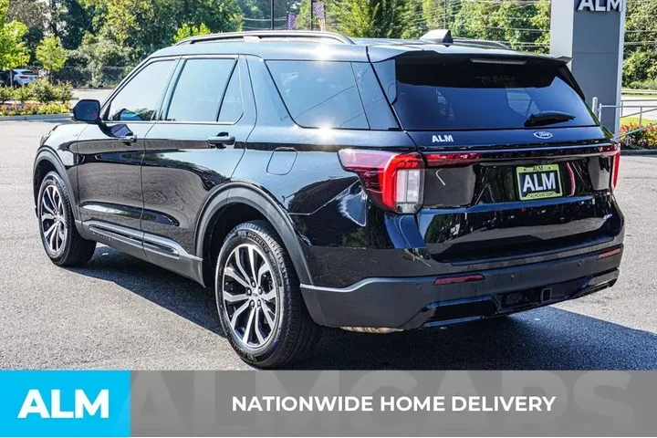 $38720 : Ford Explorer 2025 AWD ST-Li image 5