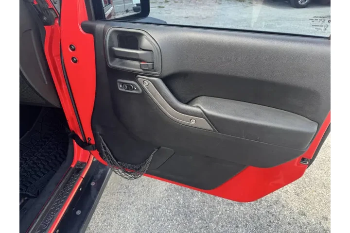 $13797 : 2013 Wrangler Unlimited Sport image 3
