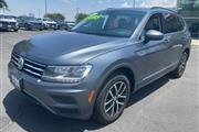 $13888 : 2021 Volkswagen Tiguan thumbnail