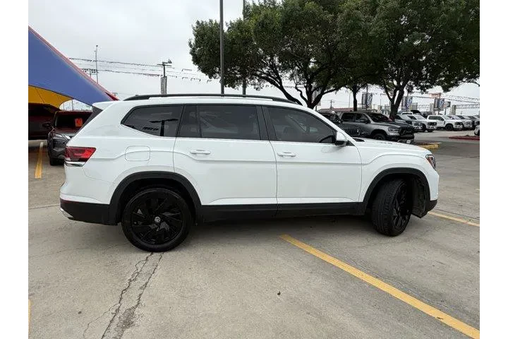 $31417 : Volkswagen Atlas 2024 SE 4dr image 4