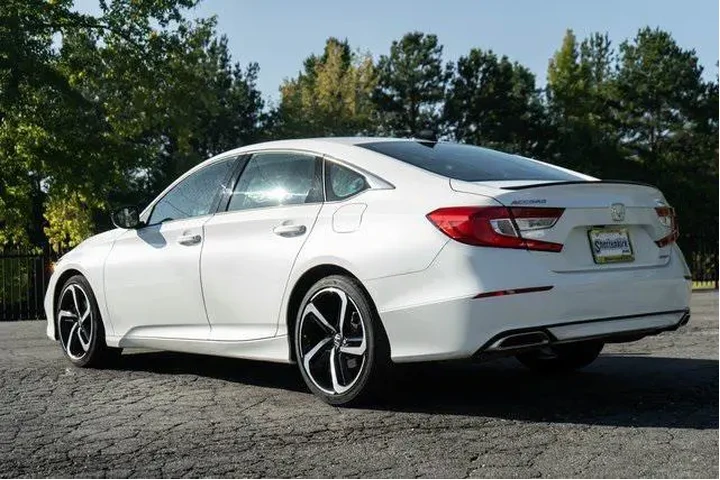 $27346 : Honda Accord 2022 Sport 4dr image 7