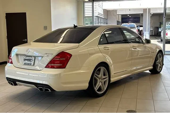 $26454 : Mercedes-Benz S-Class 2011 S image 4