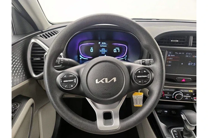 $17998 : Kia Soul 2025 LX 4dr Crossov image 10