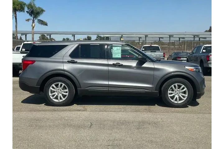 $22990 : Ford Explorer 2021 Base 4dr image 2