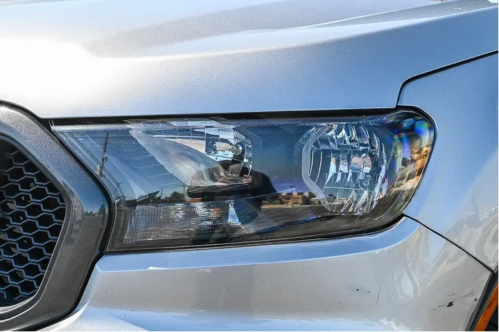 Ford Ranger 2023 4x2 XLT 4dr image 4