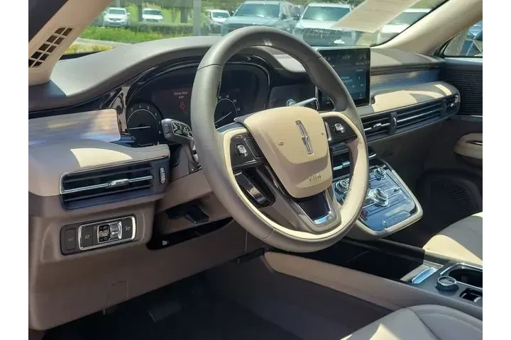 $23990 : Lincoln Corsair 2022 Standar image 9
