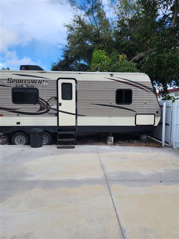 $1200 : Rento un trailers image 9