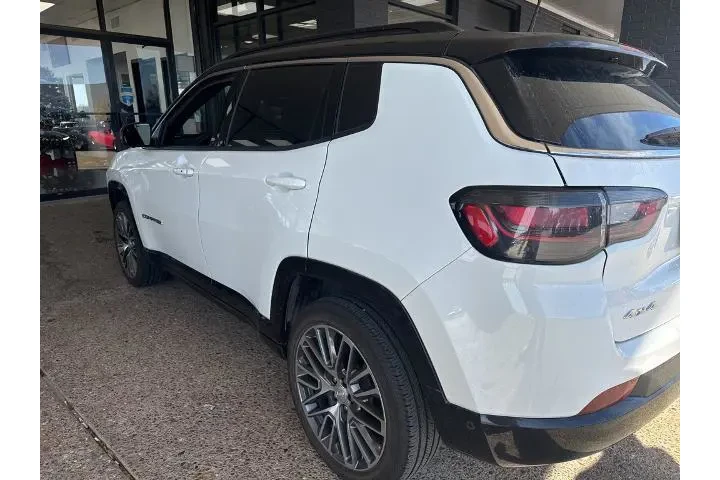 $23963 : Jeep Compass 2023 4x4 Limite image 3