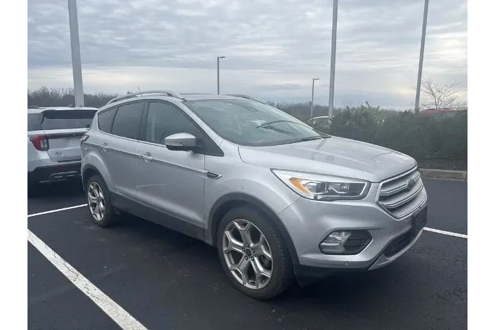 $16772 : Ford Escape 2018 AWD Titaniu image 1