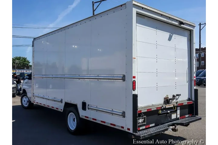 $21995 : Ford E-Series 2021 E-350 SD image 7