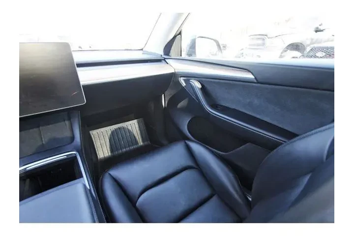 $38435 : Tesla Model Y 2025 Long Rang image 9