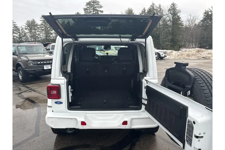 $35995 : Jeep Wrangler 2023 4x4 Sahar image 8