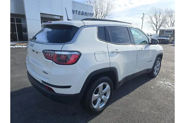 $15995 : Jeep Compass 2019 4x4 Latitu image 6