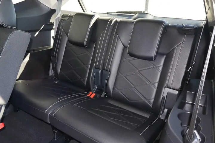 $29988 : 2025 Atlas 2.0T SE w/Technolo image 9