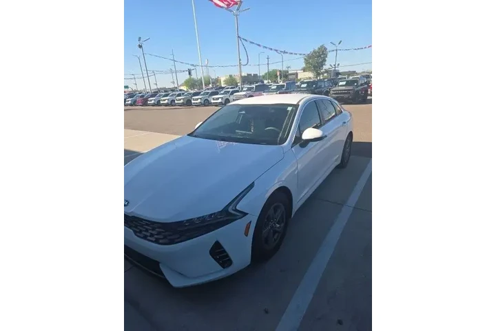 $16824 : Kia K5 2021 LXS 4dr Sedan image 3