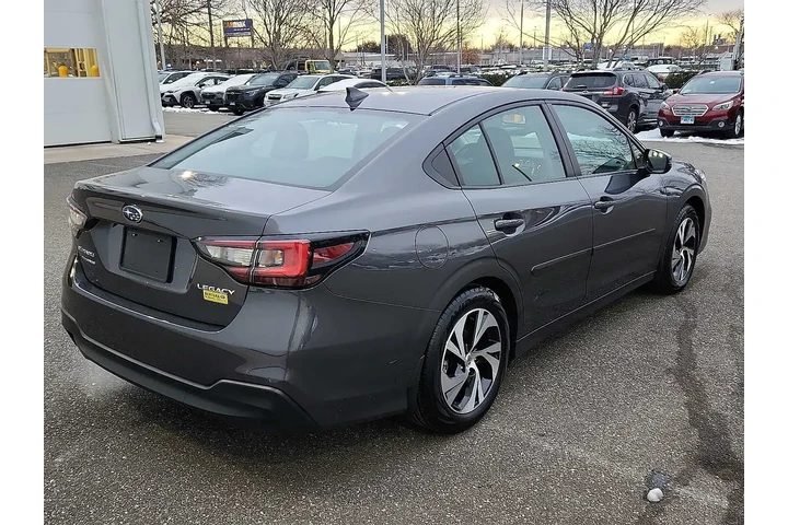 $27295 : Subaru Legacy 2025 AWD Premi image 6