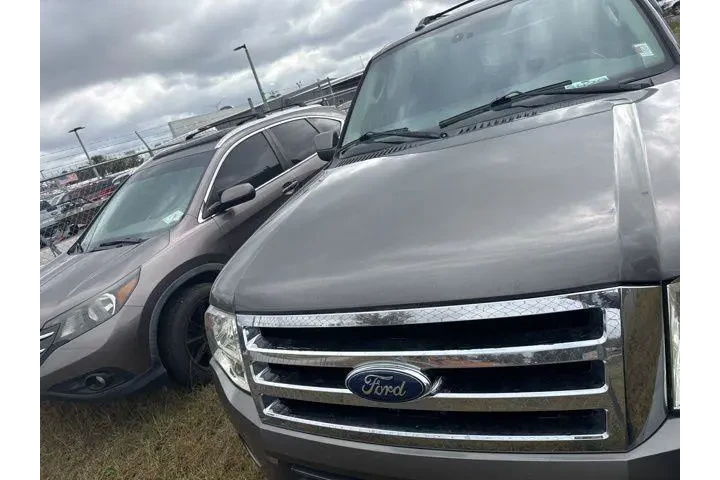 $10799 : Ford Expedition 2012 4x2 Lim image 2