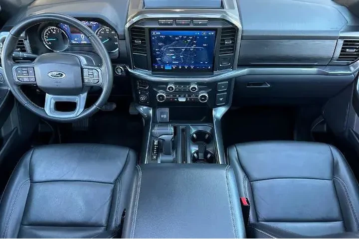 $37804 : Ford F-150 2023 4x4 XL 4dr S image 5