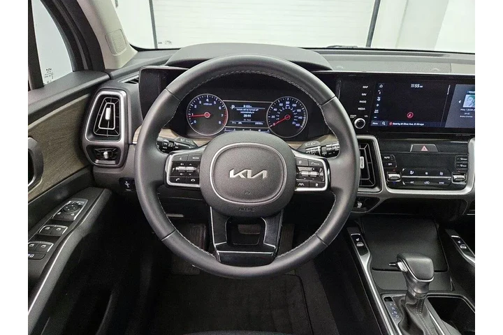 $28998 : Kia Sorento 2023 EX 4dr SUV image 10