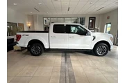 $37472 : Ford F-150 2023 4x4 XLT 4dr thumbnail