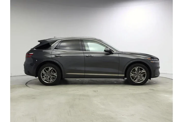 $35998 : Genesis GV70 2023 AWD 2.5T S image 7