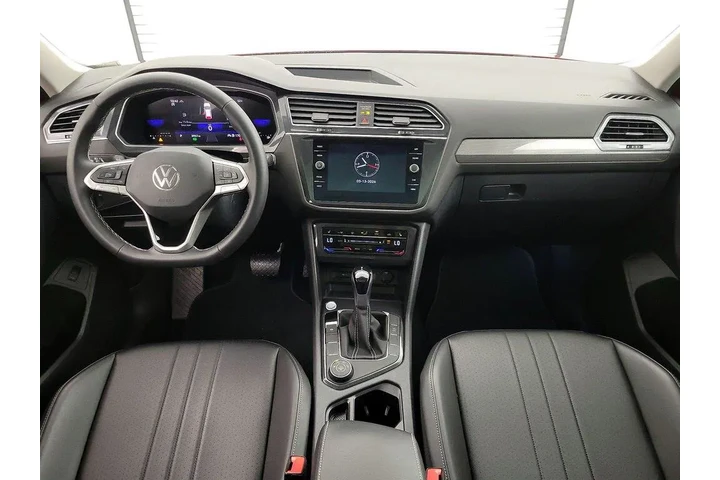 $27998 : Volkswagen Tiguan 2024 AWD W image 9