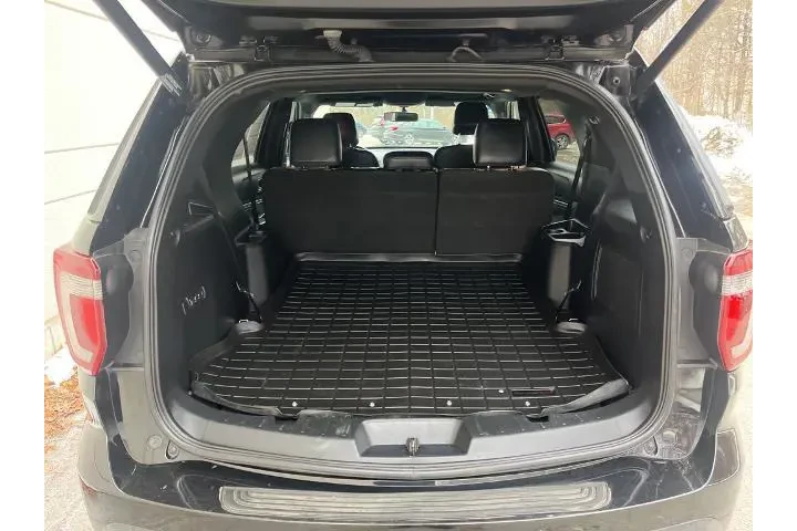 $16000 : Ford Explorer 2017 AWD Sport image 10