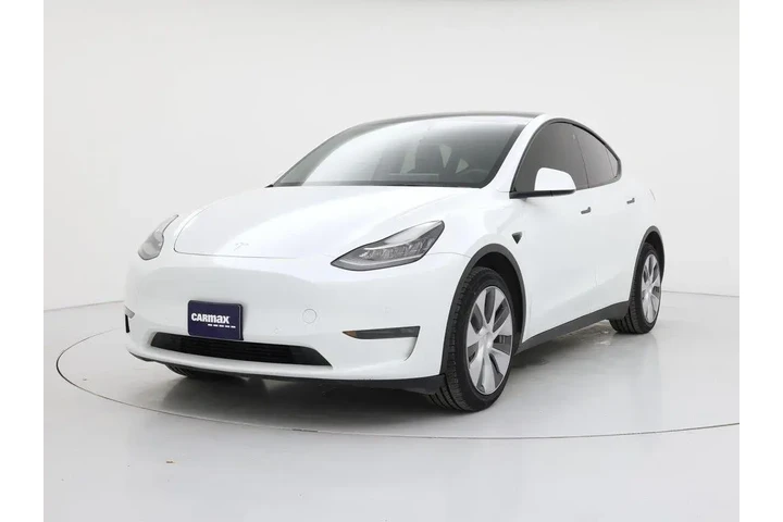 $28998 : Tesla Model Y 2022 AWD Long image 4