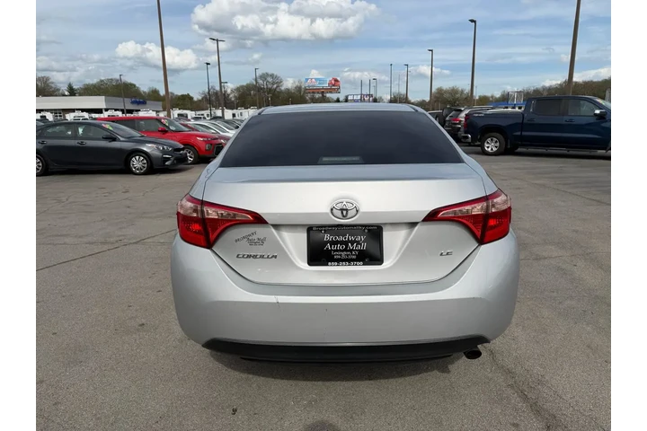 $12450 : 2019 Corolla LE image 3