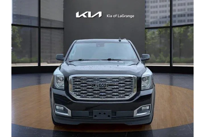 $39999 : GMC Yukon 2020 4x4 Denali 4d image 2