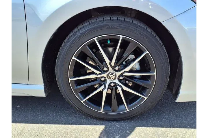 $24879 : Toyota Camry 2022 SE 4dr Sed image 9
