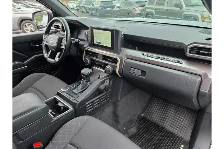 $34849 : Toyota Tacoma 2025 4x2 SR5 4 image 9