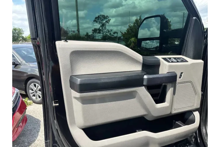 $24997 : 2020 F-150 XLT image 10
