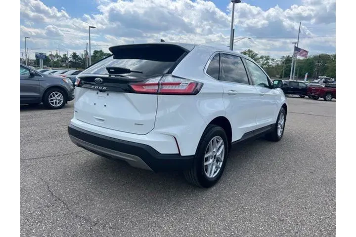 $26860 : Ford Edge 2023 AWD ST-Line 4 image 4