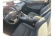 $27500 : Lexus NX 300h 2021 AWD 4dr C thumbnail