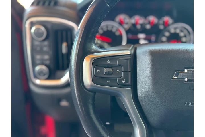 2021 Silverado 1500 RST image 9