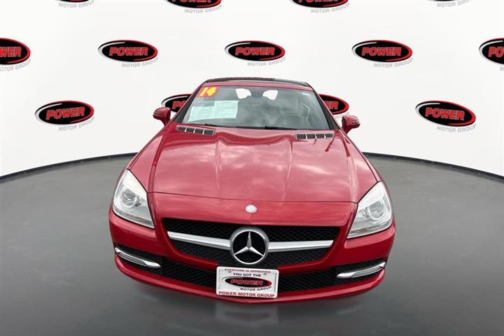 $19895 : Used 2014 SLK-Class 2dr Roads image 2