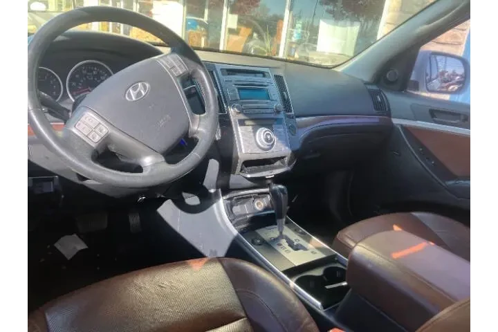 $6900 : 2010 Veracruz Limited image 9