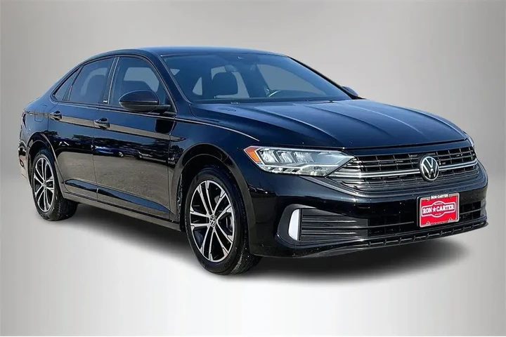 $18160 : Volkswagen Jetta 2024 Sport image 1